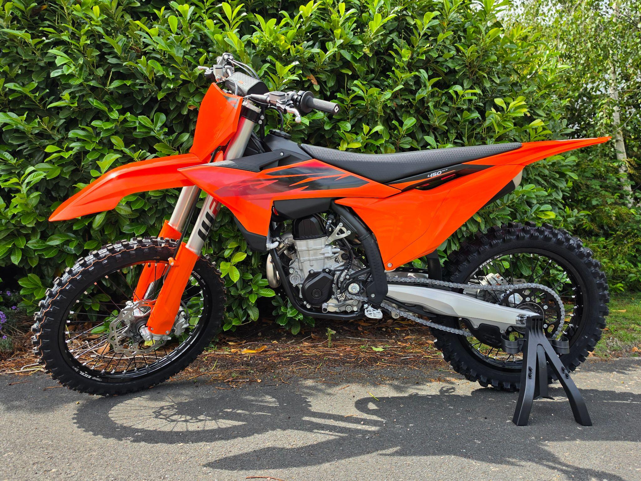 KTM 